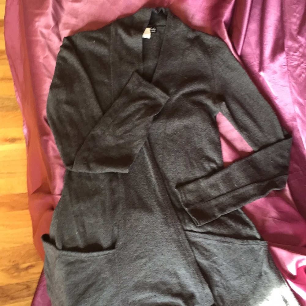 Light open-front Cardigan with flutter bottom